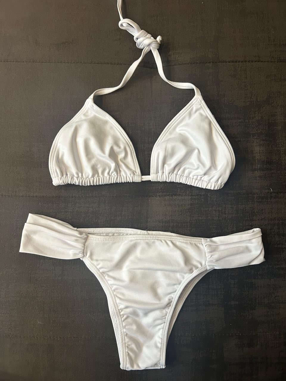 BIQUINI SUSANA MAIA SEMI FIO - LOLLA BRASIL - BRANCO