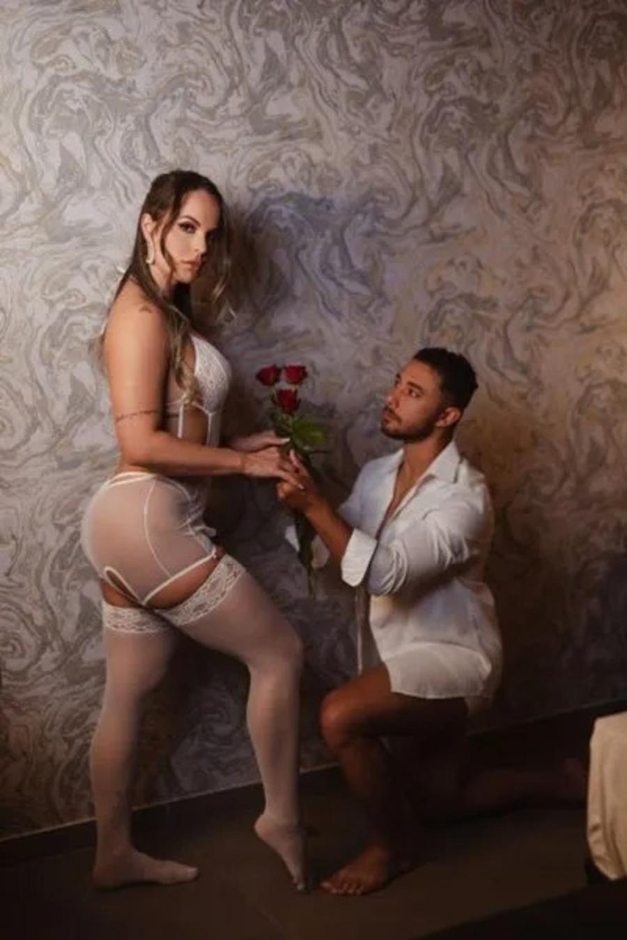 FANTASIA EROTICA NOIVA ATREVIDA