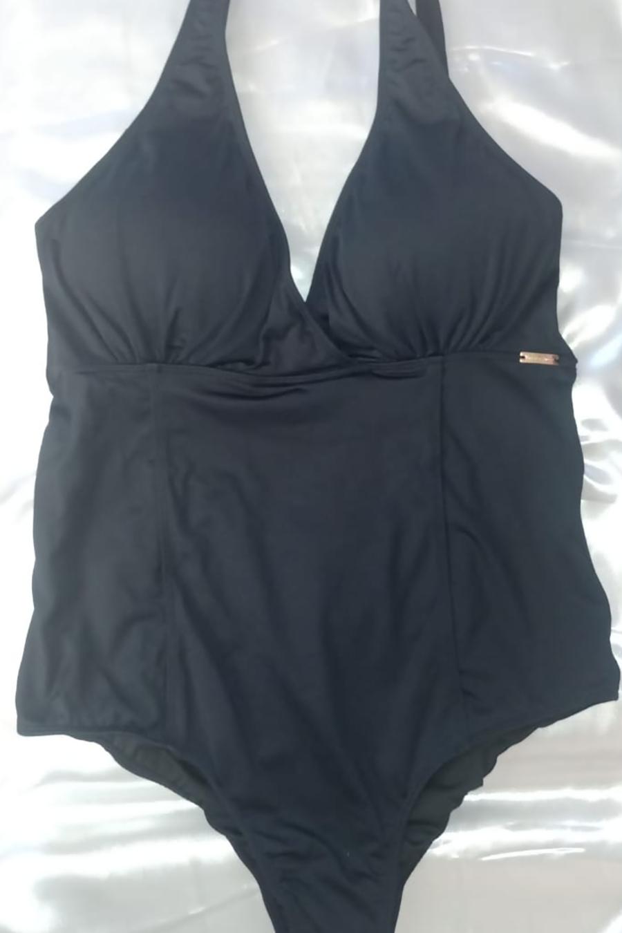 MAIÔ PLUS SIZE INTEIRO COM COSTURAS REBATIDAS - BOCA A BOCA - PRETO