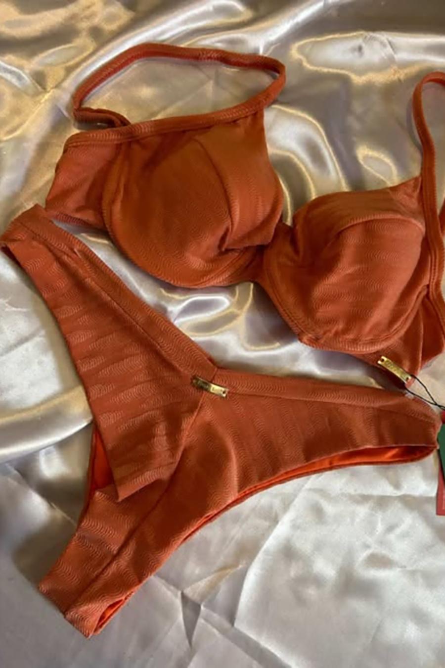BIQUÍNI PLUS SIZE COM RECORTES CALCINHA ASA DELTA - BOCA A BOCA - ARGILA