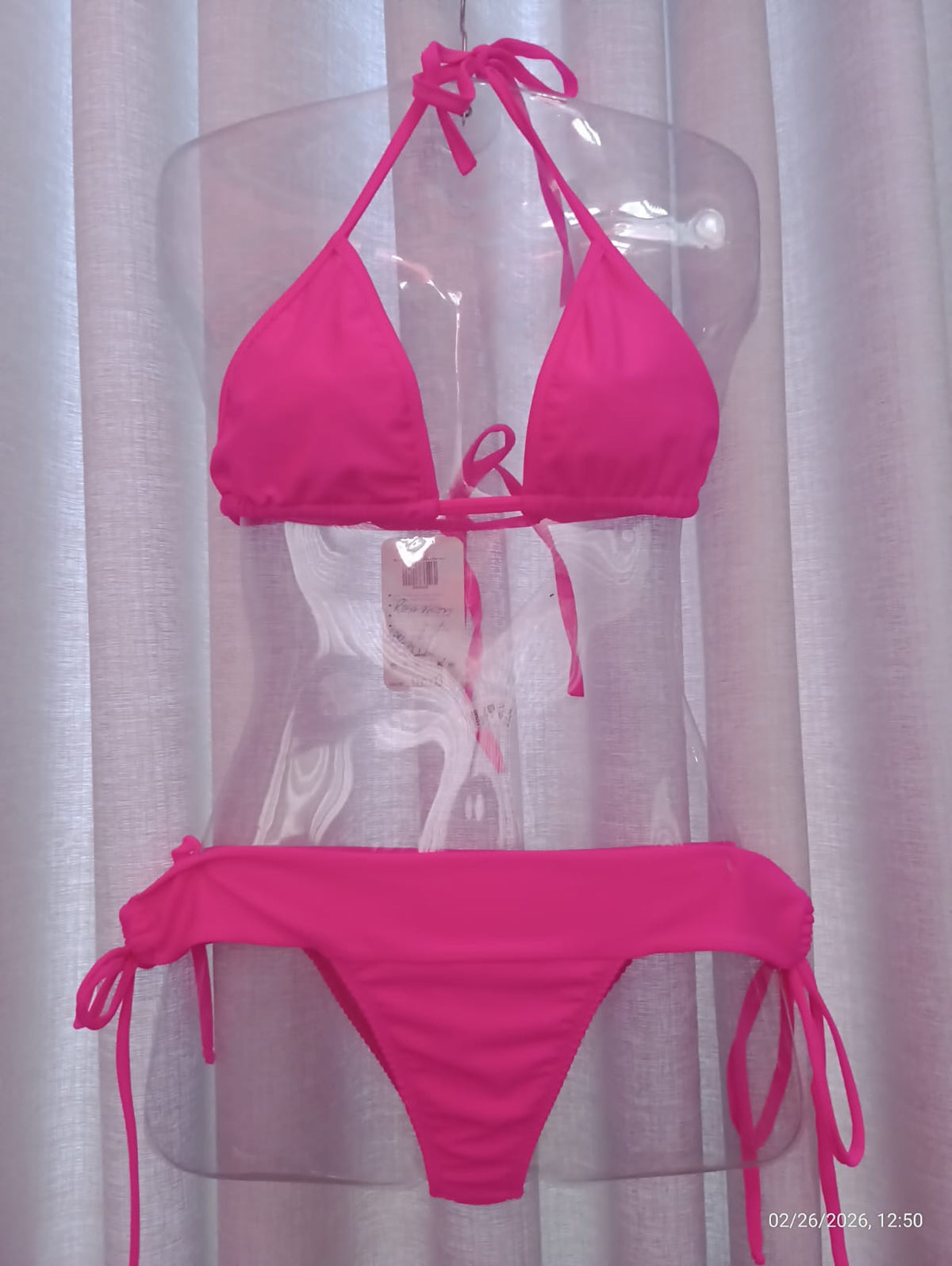 BIQUINI CORTININHA COM CALCINHA EMPINA BUMBUM DE AMARRAR - HER E DRYKA - ROSA NEON