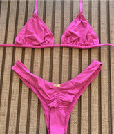 BIQUINI ASA DELTA EMPINA BUMBUM CORTININHA - LOLLA BRASIL - FLOR DO AMOR