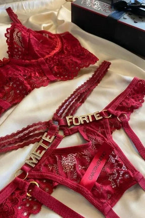 CONJUNTO CROPPED SEM BOJO E CALCINHA SEXY COM FRASE "METE FORTE"