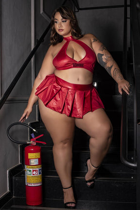 FANTASIA EROTICA PLUS SIZE DE BOMBEIRA COM CALCINHA PROVOCATIVA