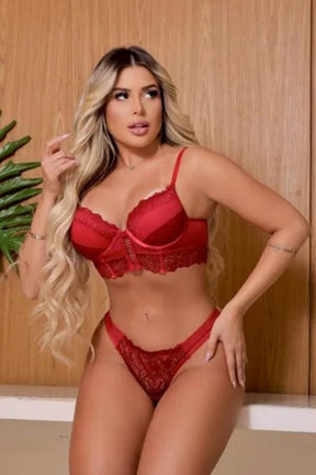 CROPPED COM BOJO FEITO EM TULE E RENDA C DET EM ELÁSTICOS E PINGENTES BANHADOS A OURO